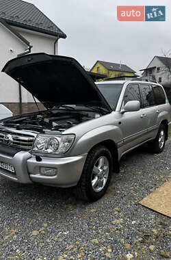 Toyota Land Cruiser 2003