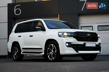 Toyota Land Cruiser  2020