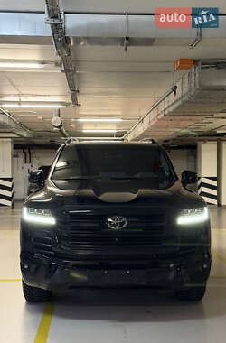 Toyota Land Cruiser  2021