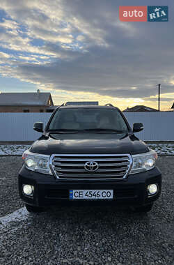 Toyota Land Cruiser 2012