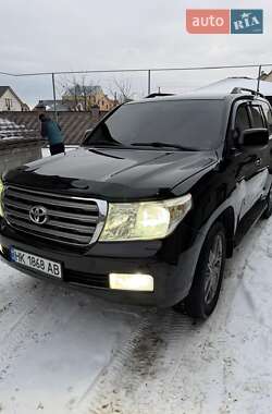 Toyota Land Cruiser  2010