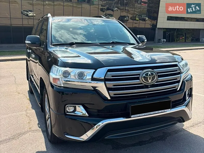 Toyota Land Cruiser