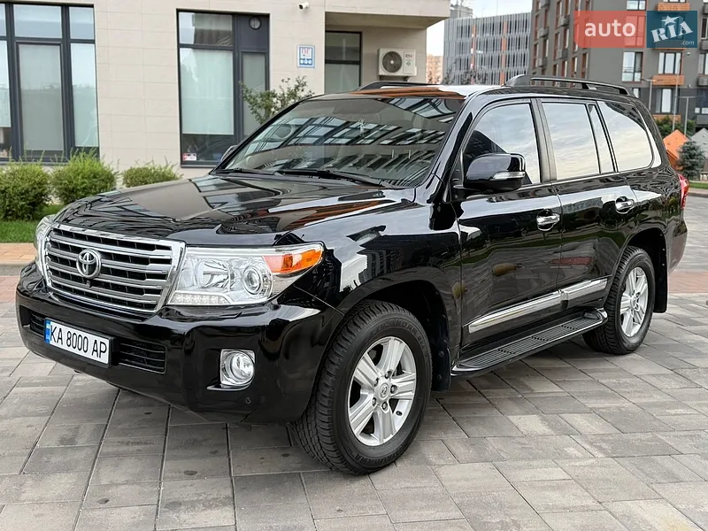 Toyota Land Cruiser