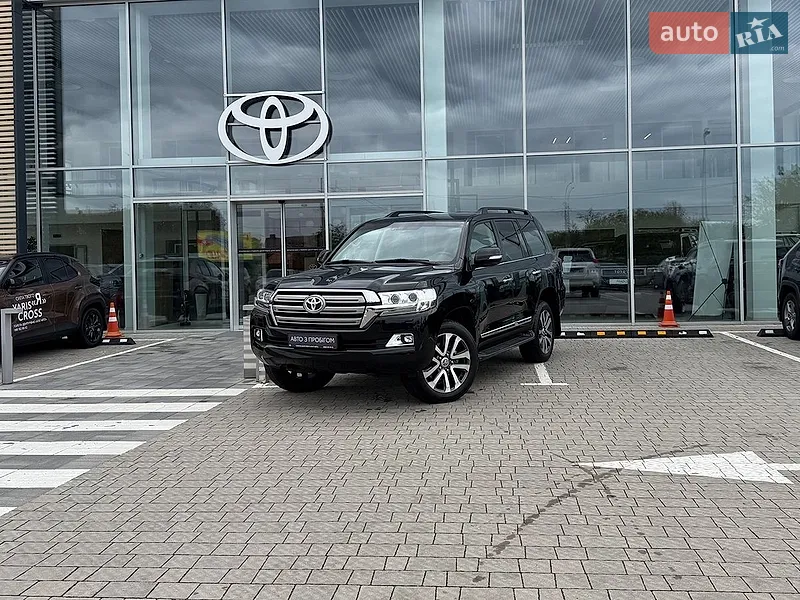 Toyota Land Cruiser