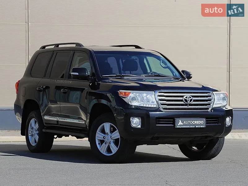 Toyota Land Cruiser