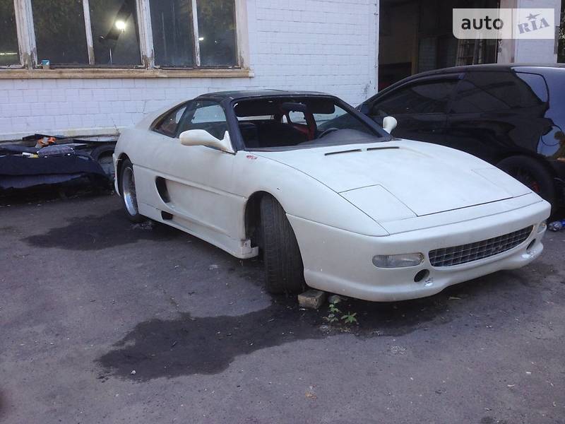 Купе Toyota MR2