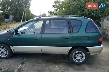 Toyota Picnic  1998