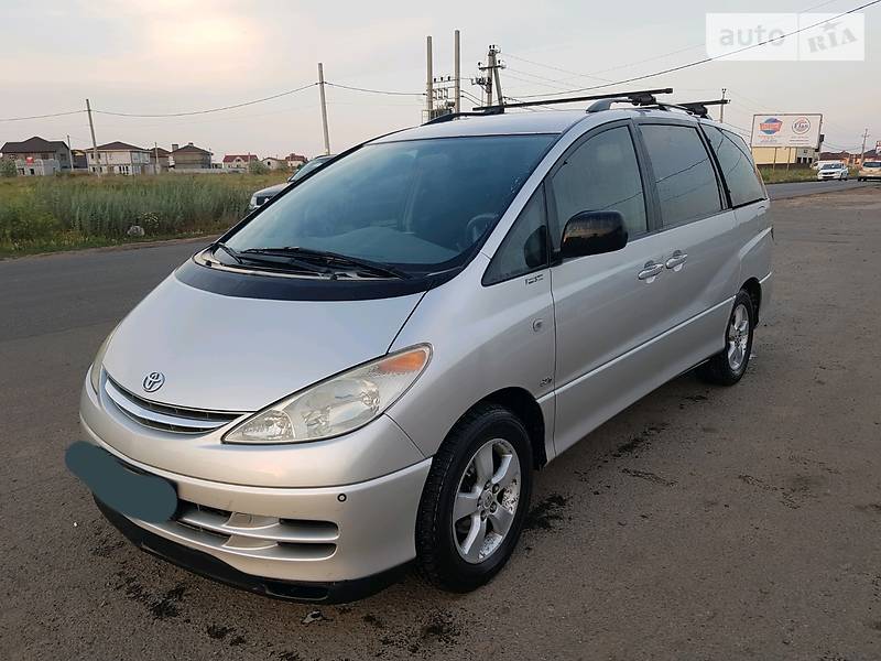 Легкові Toyota Previa