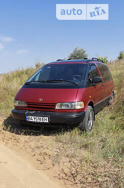 Toyota Previa  1992