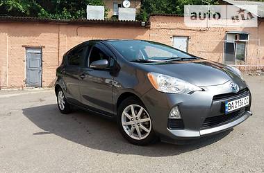 Toyota Prius C  2014