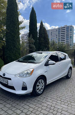 Toyota Prius C  2013