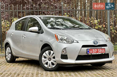 Toyota Prius C  2014