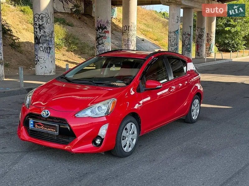 Toyota Prius C