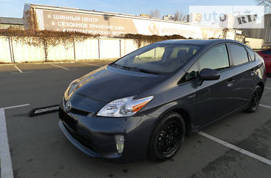 Toyota Prius  2013