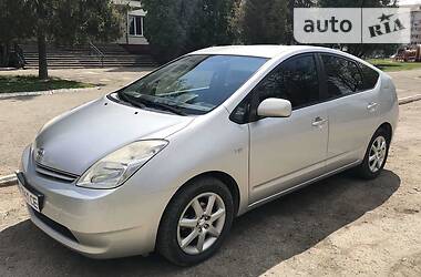 Toyota Prius  2004