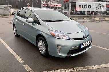 Toyota Prius  2014