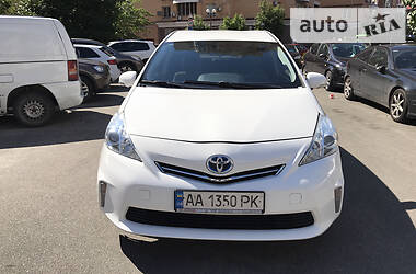 Toyota Prius  2013