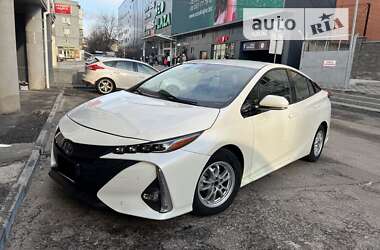 Toyota Prius  2019