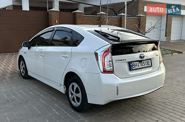 Toyota Prius  2012