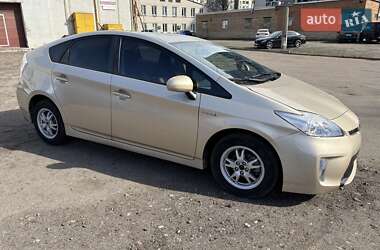 Toyota Prius  2011
