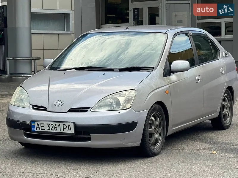 Toyota Prius 1998