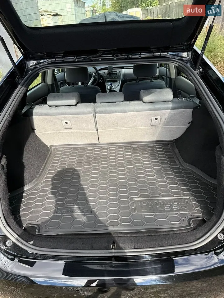 2010 Toyota Prius - мініатюра 2