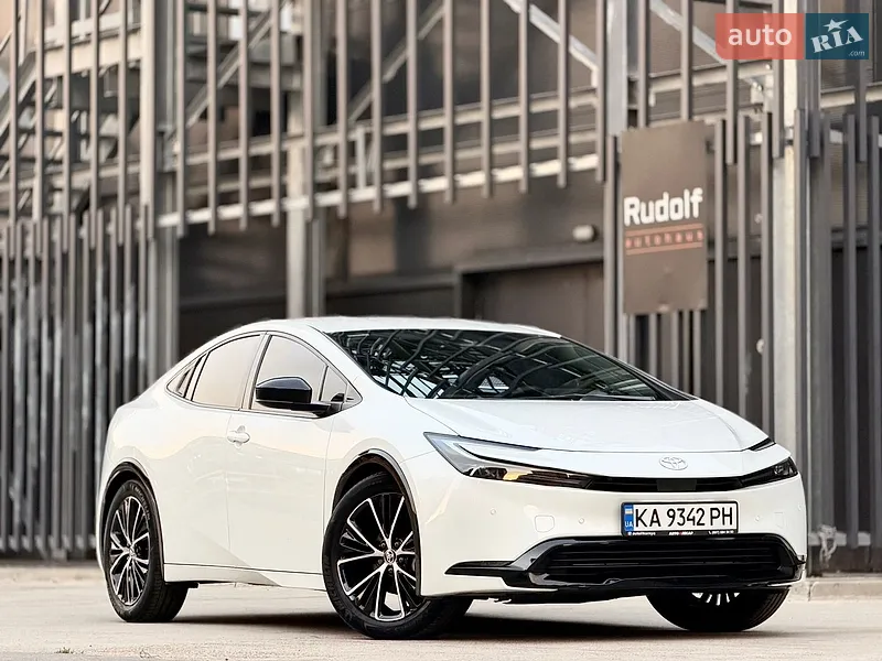 Toyota Prius 2023