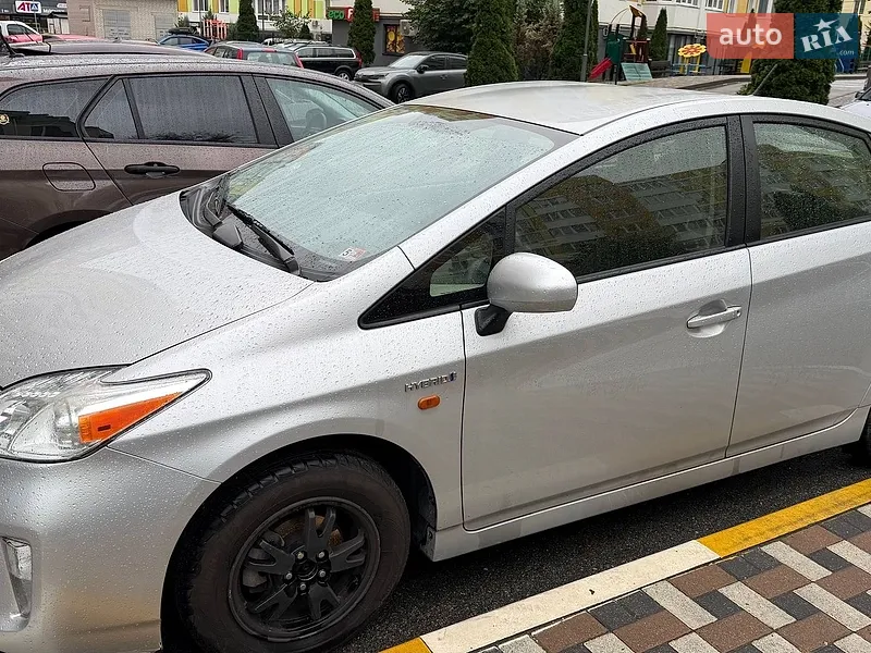 Toyota Prius 2014