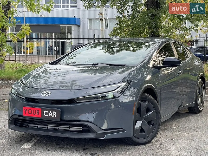 Toyota Prius 2024