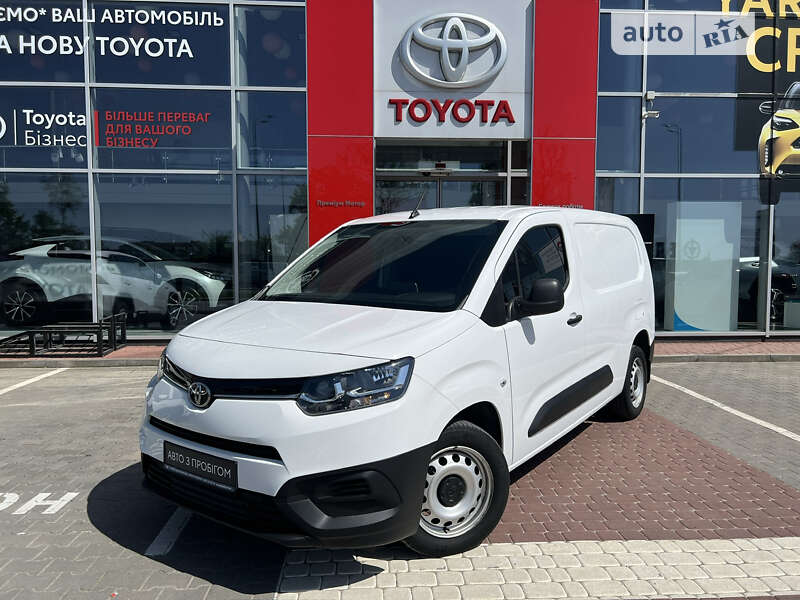 Toyota Proace City