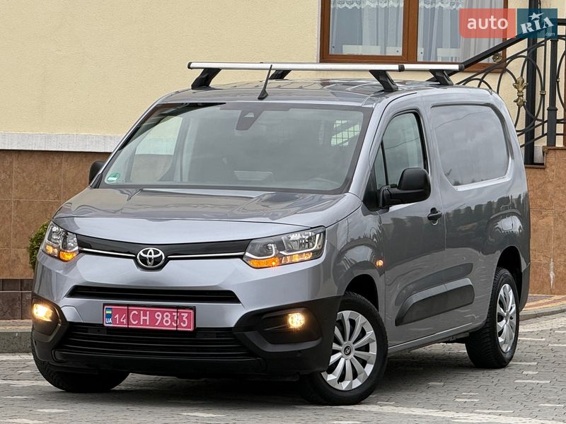 Toyota Proace City