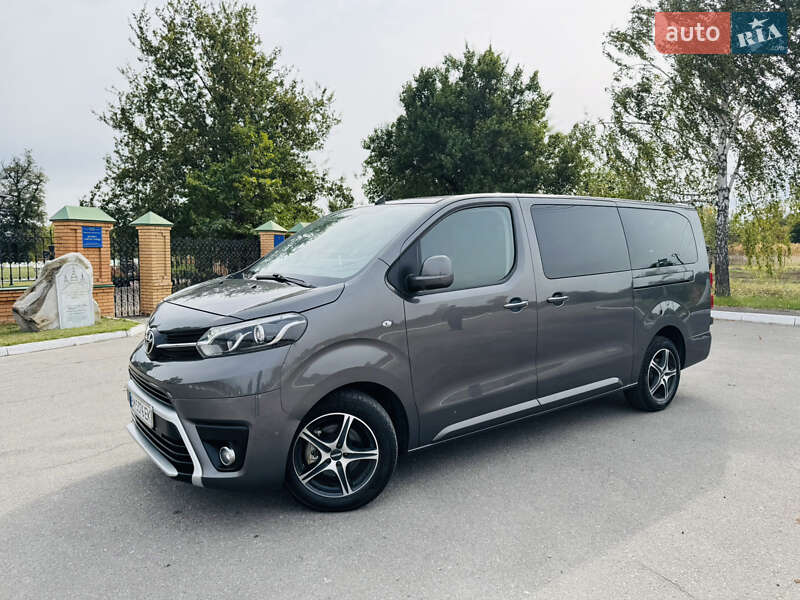 Toyota Proace Verso