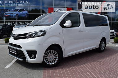 Toyota Proace SHUTTLE 2018