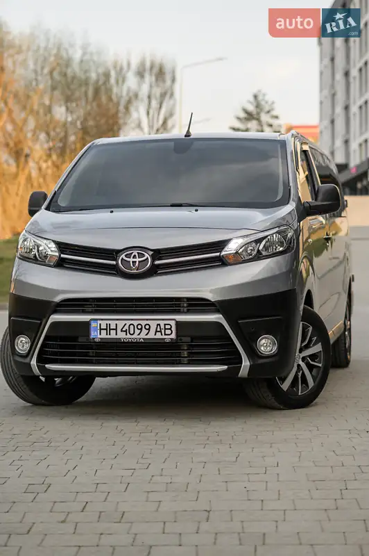 Toyota Proace