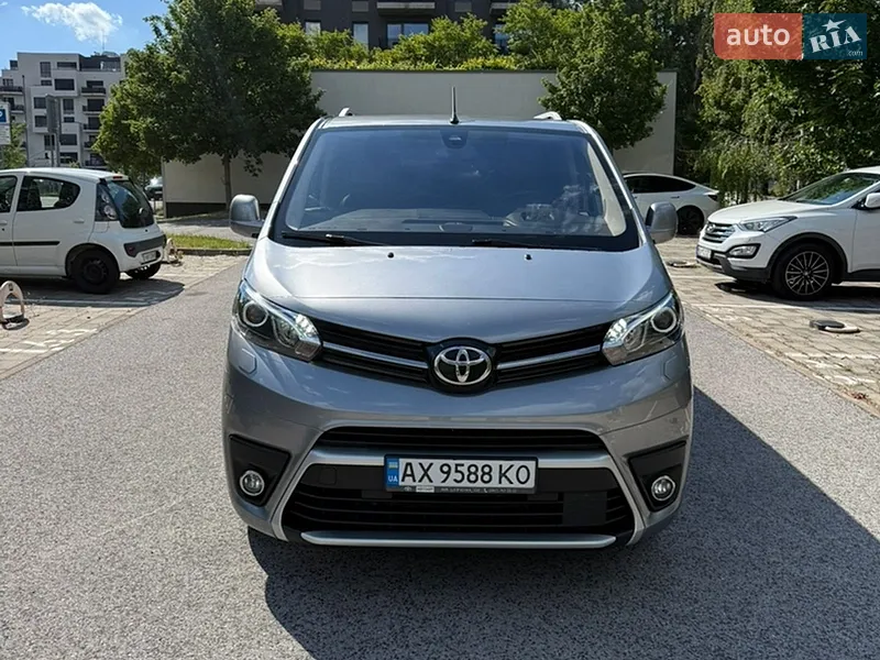 Toyota Proace
