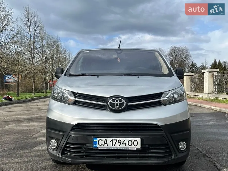 Toyota Proace
