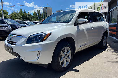 Toyota RAV4 EV  2013