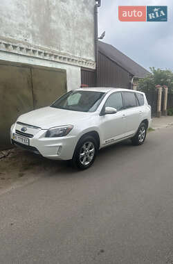 Toyota RAV4 EV  2013