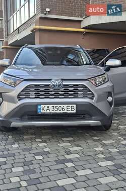 Toyota RAV4 PHEV 2021