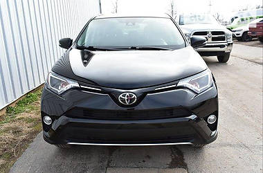 Toyota RAV4  2018