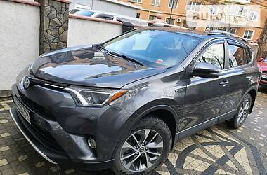 Toyota RAV4  2017