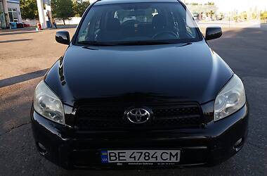 Toyota RAV4  2005