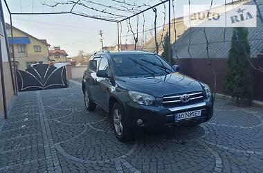 Toyota RAV4  2007