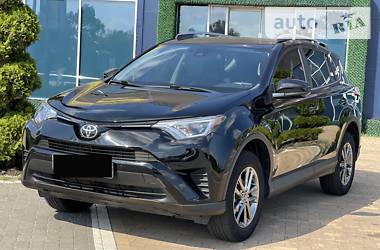 Toyota RAV4  2017