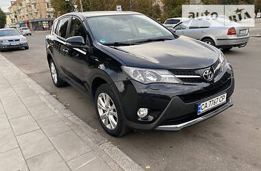 Toyota RAV4  2013