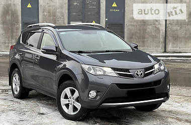 Toyota RAV4 AWD 2013