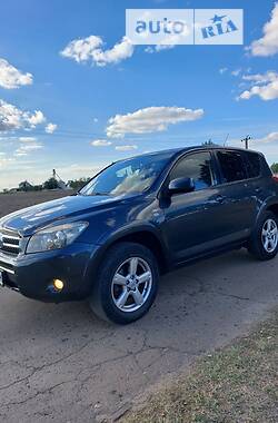 Toyota RAV4  2007