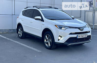 Toyota RAV4 G I B R I D 2017