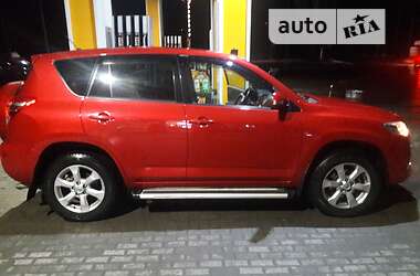 Toyota RAV4  2010