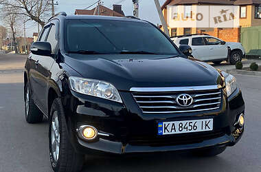 Toyota RAV4  2010